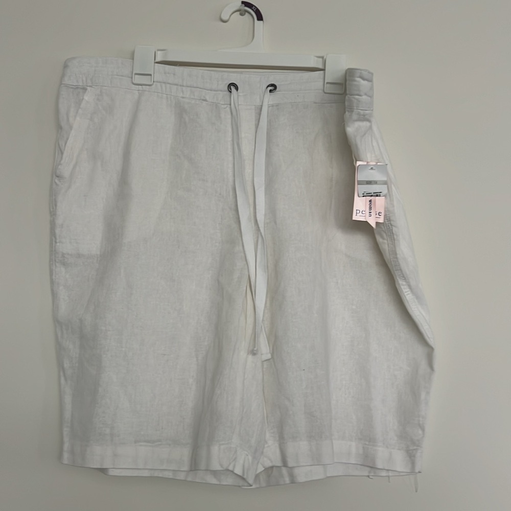 Per Se women short white X1
